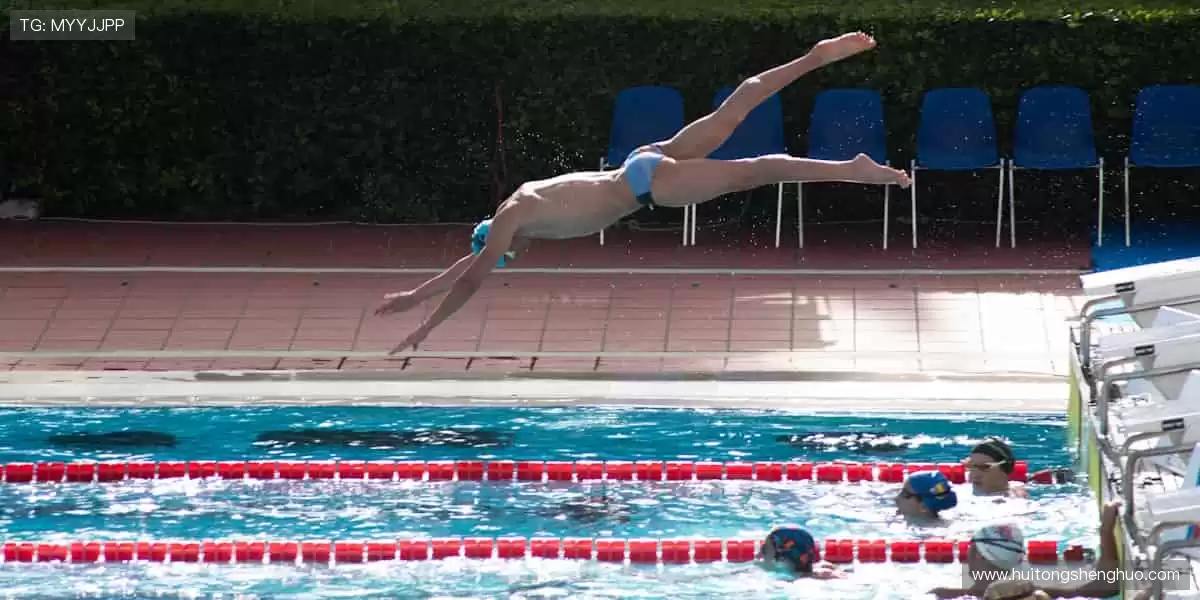 💻【直播平台】实时弹幕互动，你不是一个人在观赛！